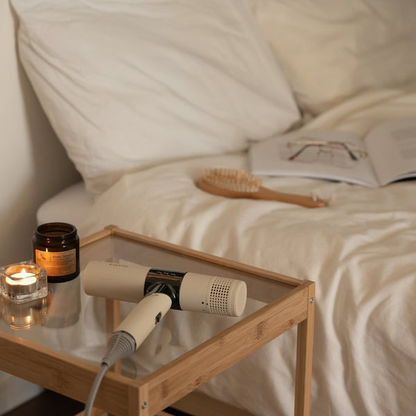 今さら聞けない!正しいドライヤーの使い方|人気サロン専売品アイテムも紹介