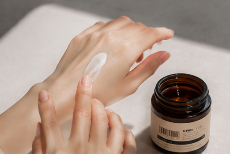 CYAN / 1DK ハンドセラム (hand serum)