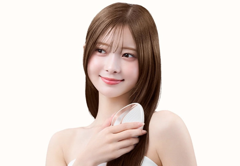 KINUJO Silky jewel brush (シルキー ジュエル ブラシ)